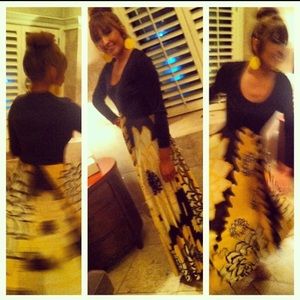 Psychedelic 70’s Maxi-Dress